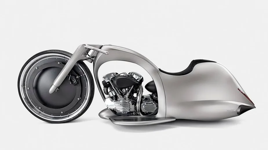 moto-futurista-Full-Moon-Akrapovic