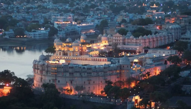 Conheça a Índia profundamente: de Delhi ao Taj Mahal, de festivais a templos. Tudo para planejar a viagem dos seus sonhos!