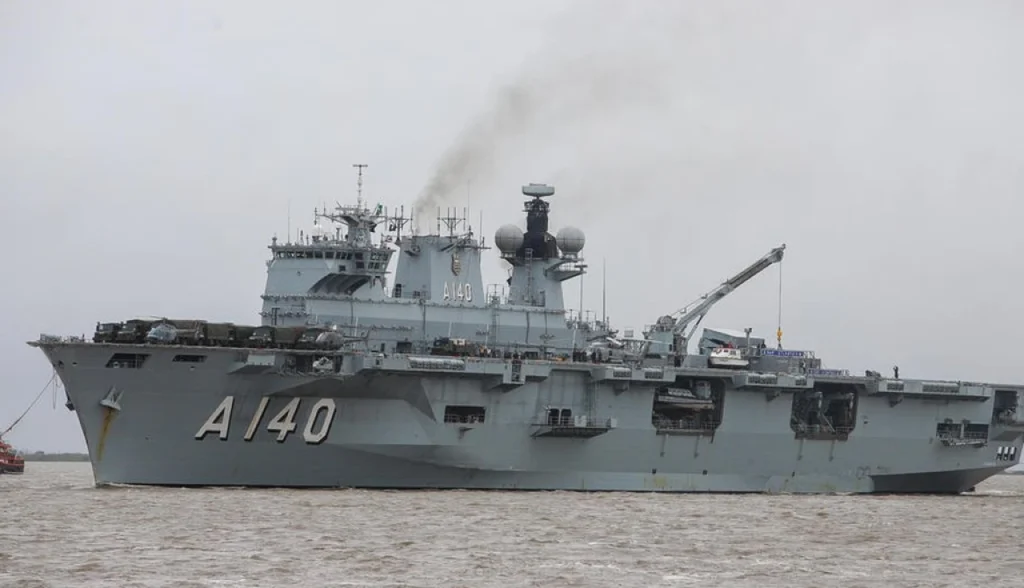 NAM Atlântico A-140