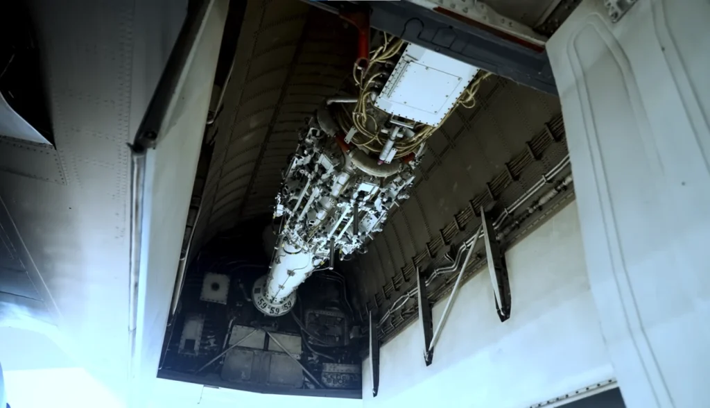 B-1 Lancer, bombardeiro supersônico