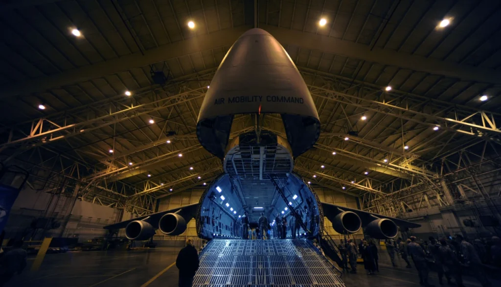 C-5M Super Galaxy: A Engenharia por Trás do Maior Avião da USAF