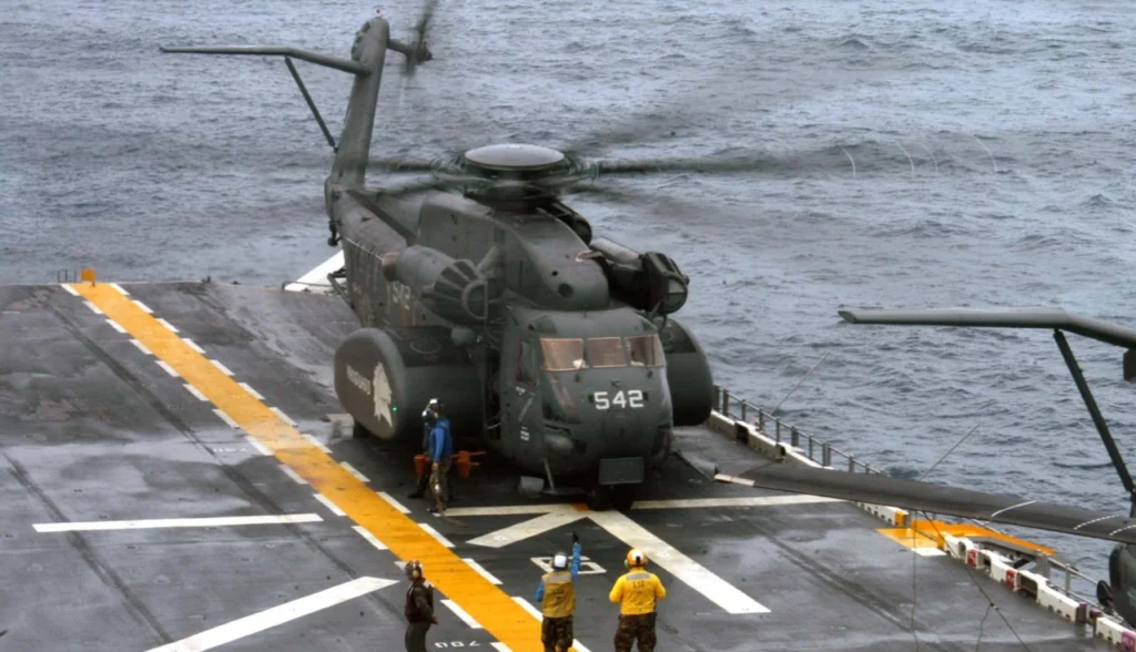 MH-53E Sea Dragon, helicóptero naval