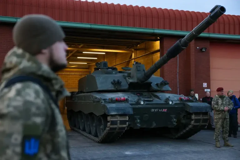 Challenger 2