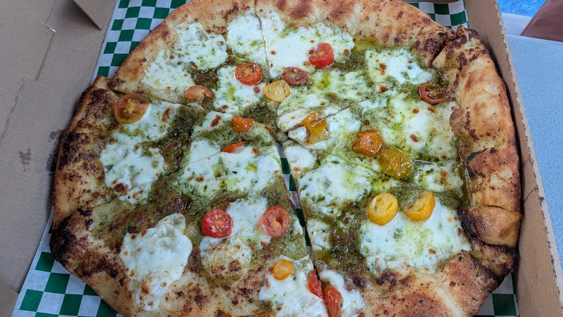 A experiência da Blizzcon e o sabor inesperado da pizza temática